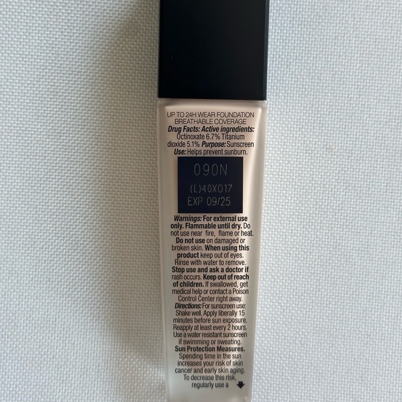 NWT Lancôme Teint Idole Ultra Wear - Picture 3 of 3